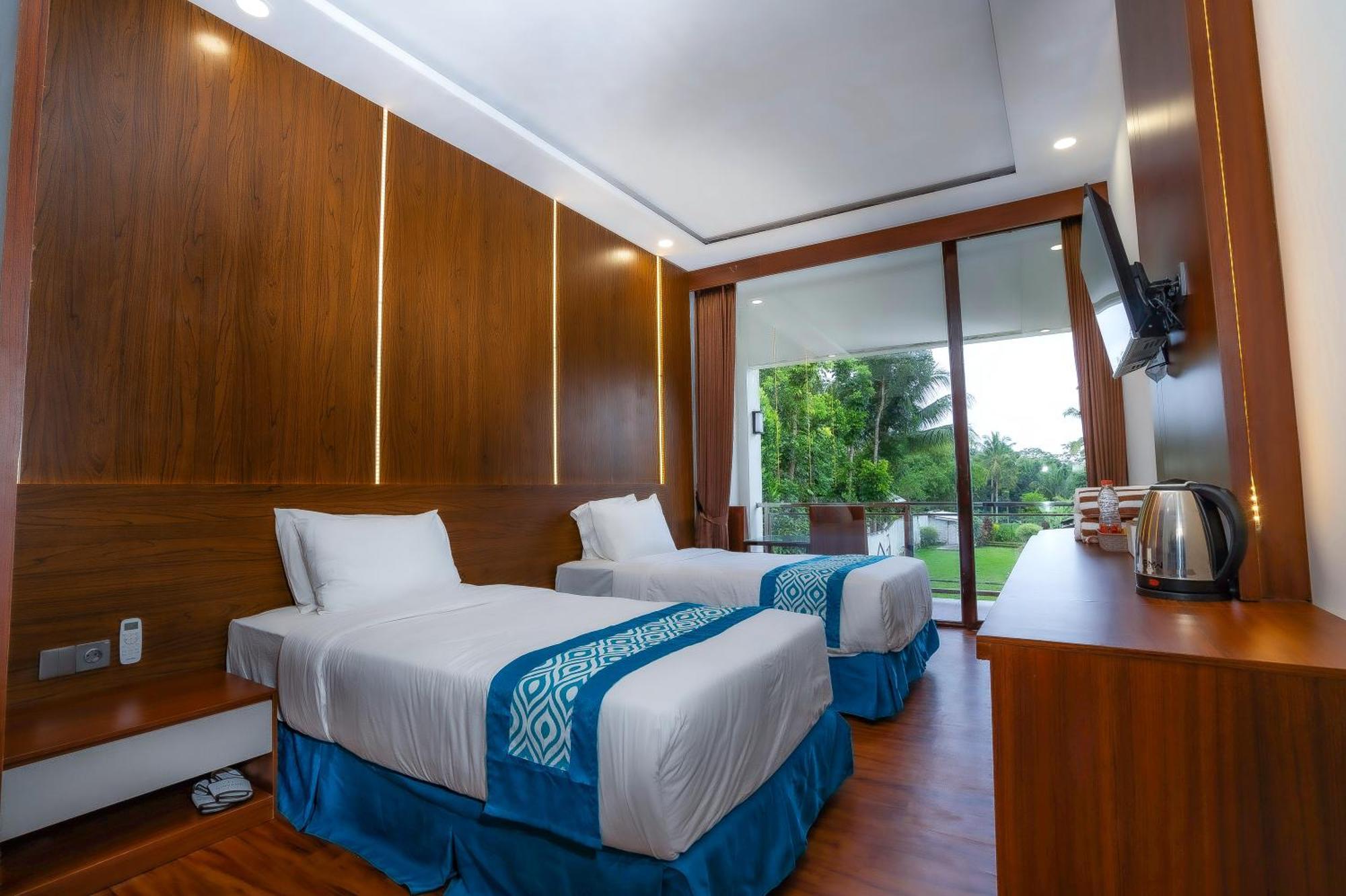 Nirvana Hotel Resort Тетебату Экстерьер фото